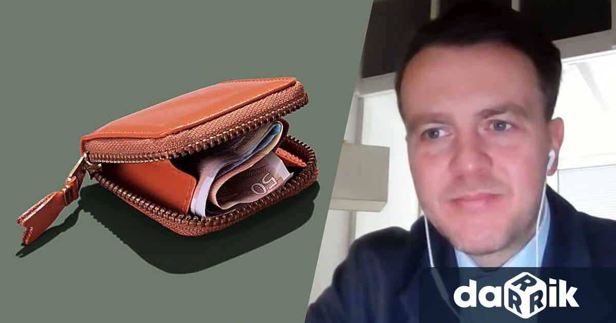 Икономистът от Института за пазарна икономика Петър Ганев бе специален