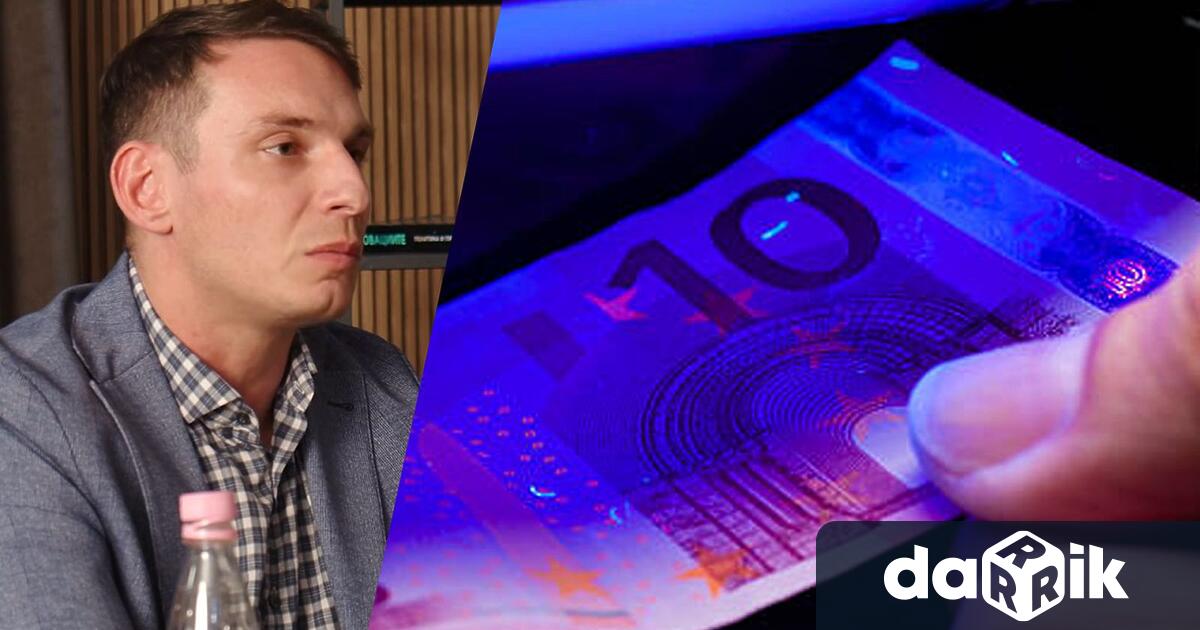 Икономистът от Института за пазарна икономика Адриан Николов бе специален