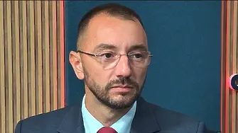 Хекимян: Гавра е това! Терзиев е в Бразилия, а София затъва в боклуци!