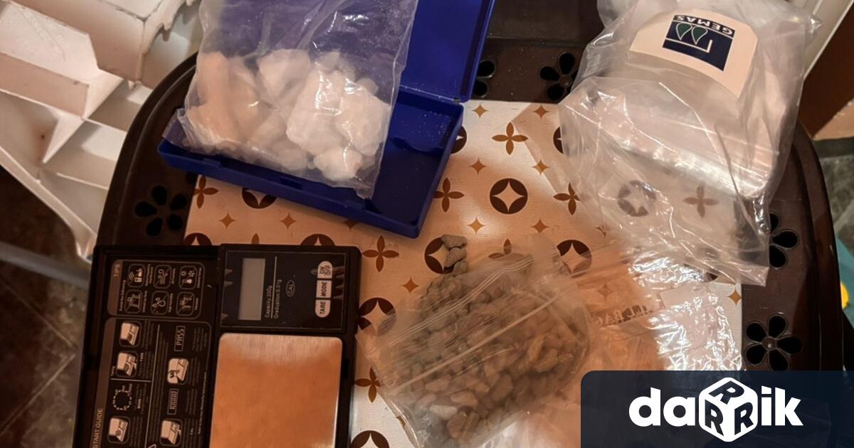 Полицията в Русе е задържала шестима души за притежание или