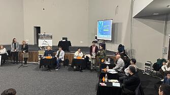 Девет работодатели предложиха нови възможности за работа на трудова борса във Враца