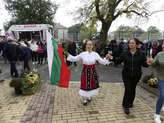  Село Млекарево сплоти поколенията на своя празник 