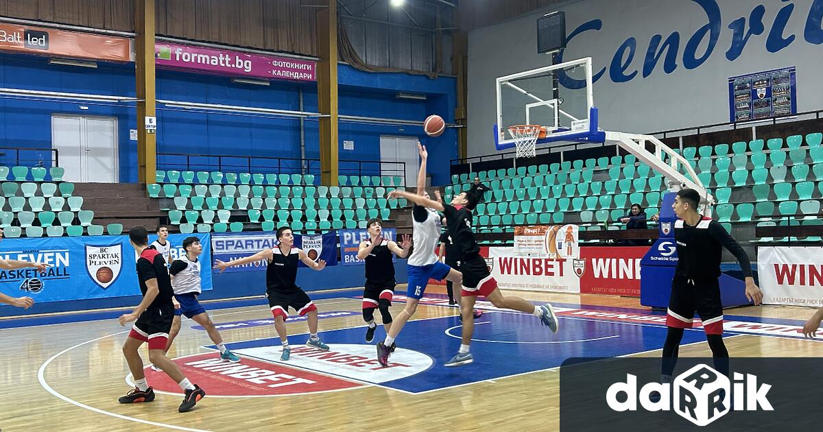 В Плевен започнаха срещите между отборите в общинския кръг от