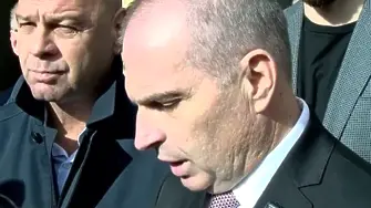 Министърът на транспорта: България разполага с достатъчно горива, а доставките на суров петрол са сигурни 