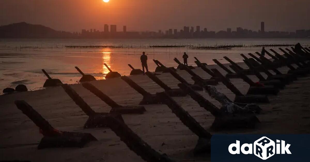 Тайван обяви предупреждение за опасност и евакуира над 3000 души