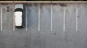 Цената на паркирането в центъра на София ще удари 50 лева на ден?