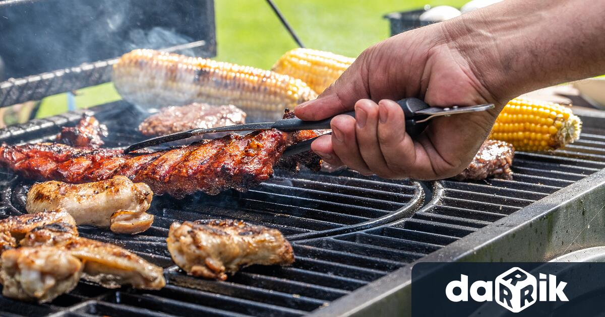 Пожар избухна в Хасково по обед в производствено хале на
