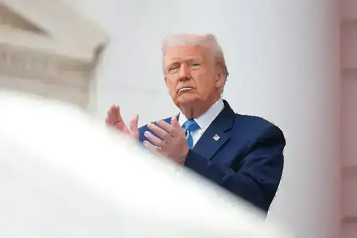 Освиркаха Доналд Тръмп на мач по американски футбол