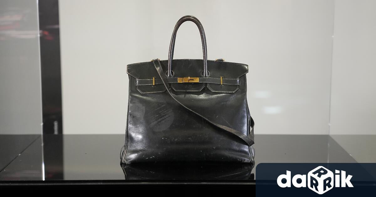 Оригиналната чанта създадена специално за покойната актриса Джейн Бъркин и