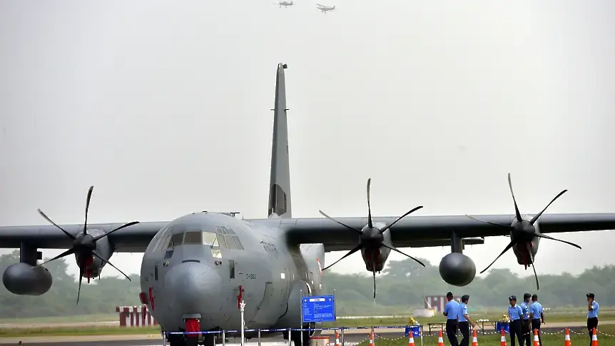 Разбилият се в Грузия самолет на турските ВВС вероятно се е разпаднал във въздуха