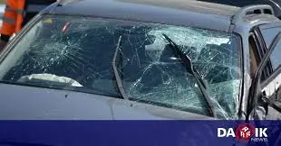 Задържаха мъж, счупил стъклата на паркиран автомобил