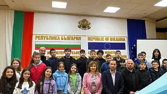 Ученици от Основно училище „Цветан Спасов“ посетиха Областна администрация – Плевен