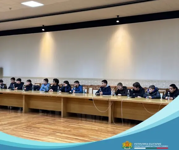 Ученици от Основно училище „Цветан Спасов“ посетиха Областна администрация – Плевен