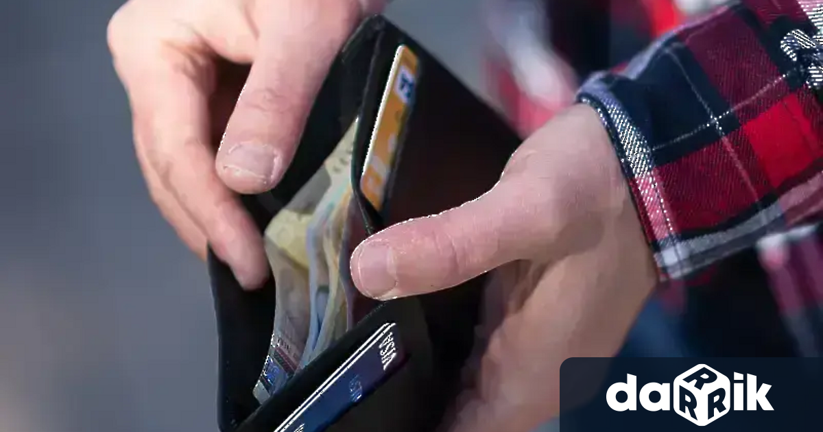 Двама дванадесетокласници от Стара Загора дадоха пример за честност и