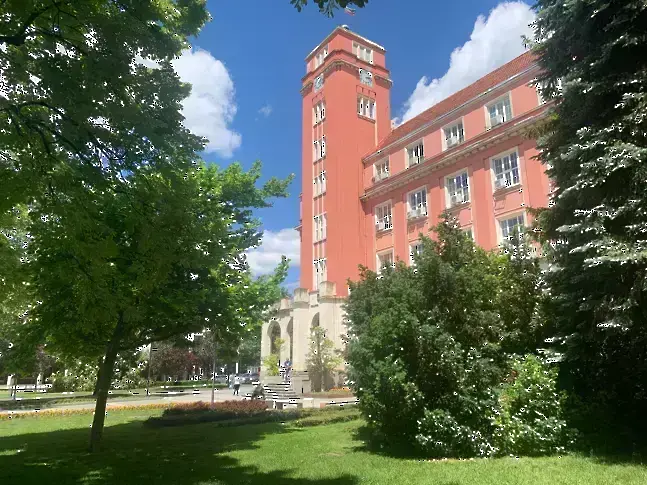 Община Плевен осигурява временен подслон и храна за бездомни през зимния сезон