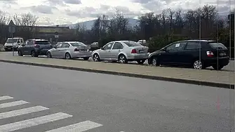 СОС обсъжда по-високи цени за паркиране в София