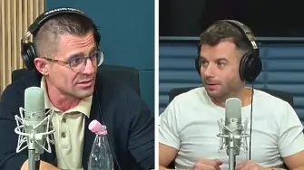 Задигнаха буса на Иван и Андрей