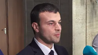 „Възраждане“: Изборът на Спецов означава, че е в ход кражбата на активите на „Лукойл“