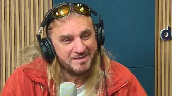 Коцето Калки за „Медикус“, изкуствения интелект и накъде отива любовта