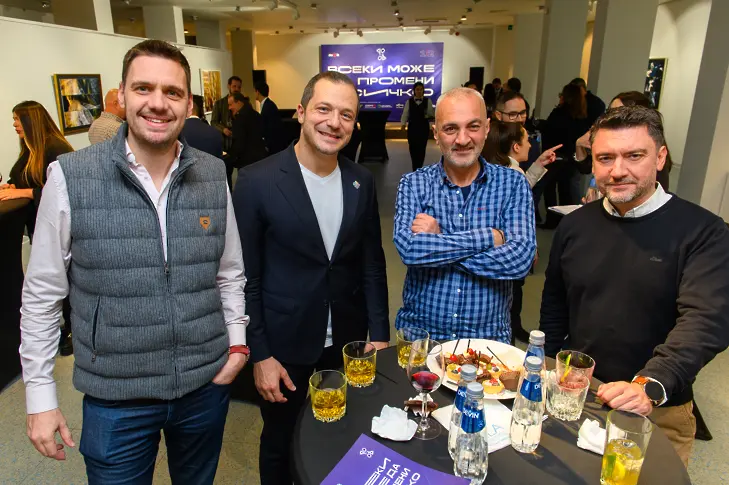  Церемонията за премиите „ 40 до 40 “ - сила, искра и оптимизъм 