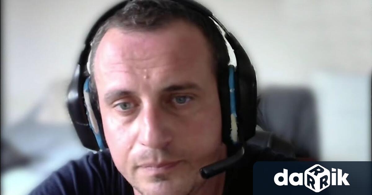 Историкът и преподавател Александър Стоянов бе специален гост в Денят