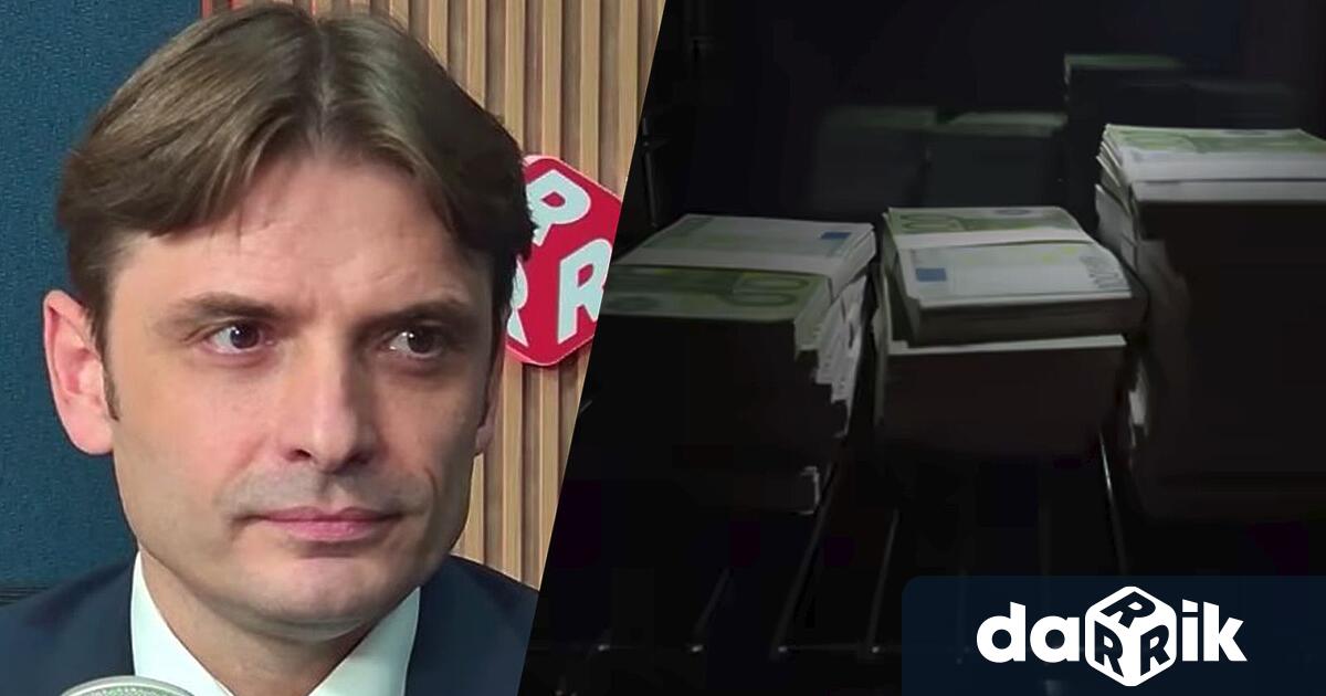 Заместник председателят и главен финансов директор на Българската стопанска камара Станислав