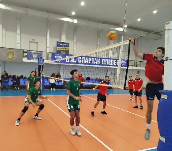 Ясни са победителите в общинския етап по волейбол на Ученическите игри в Плевен