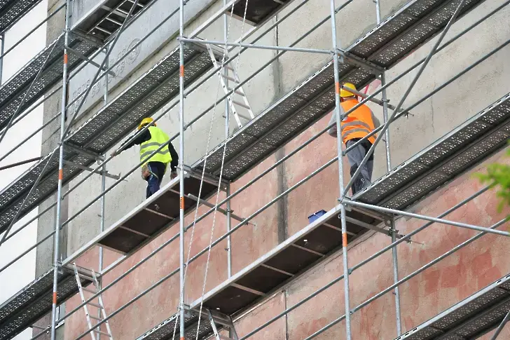 ПП–ДБ с остро питане за санирането в Пловдив: „Има риск от загуба на средства“