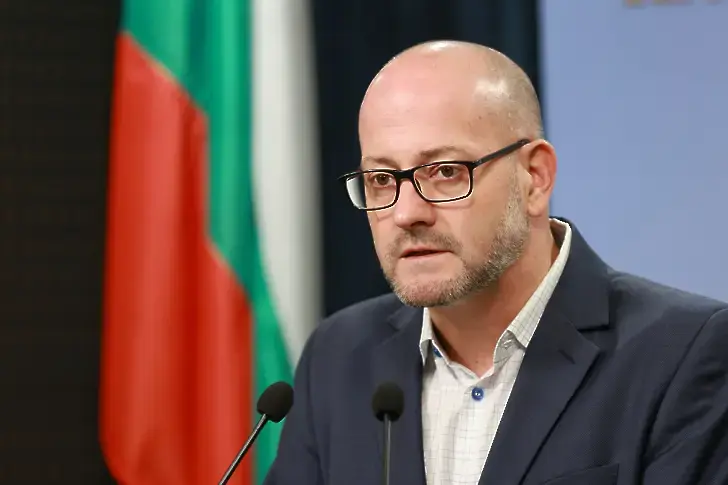Радан Кънев с първи коментар, след като синът му бе задържан заради марихуана