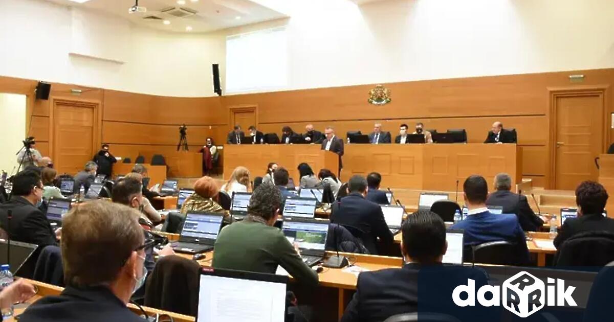 Петимата общински съветници от досегашната група на Възраждане в Пловдивския