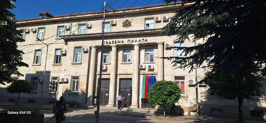 Окръжен съд – Враца определи мерки за неотклонение на трима обвиняеми