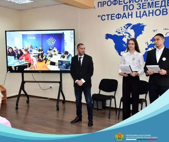 Управителят на област Плевен участва в откриването на STEM център в гимназия ‘Стефан Цанов’ в Кнежа