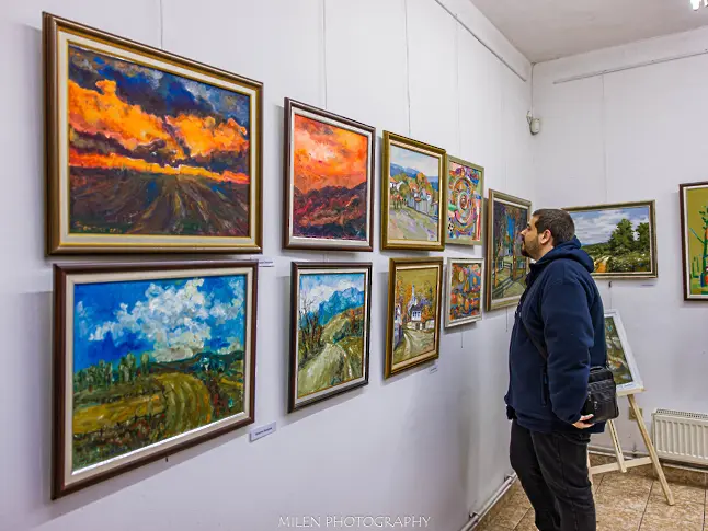 Есента през очите на художниците оживя в галерия "Кутловица" в Монтана