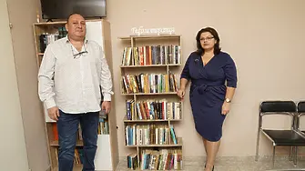 Библиотечният фонд на мездренската болница се обогати с над 150 книги