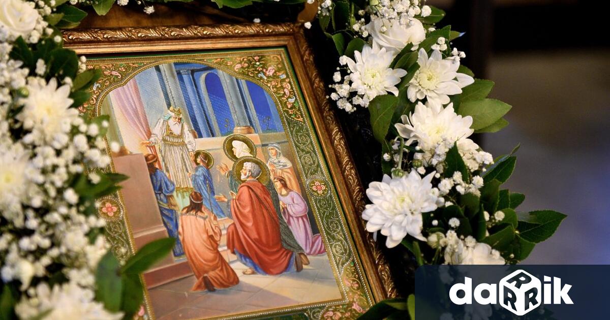 На 21 ноември православната църква чества празника Въведение Богородично –