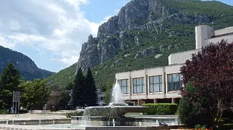 Драматично-куклен театър – Враца обявява открита покана за участие в XXXVI Национален фестивал на малките театрални форми – Враца ’26