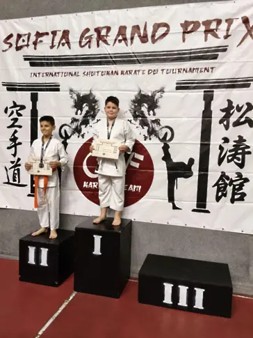  Възпитаници на НУ „ Христо Ботев “ с I-ви места в конкуренция за Световната купа по Шотокан Карате-До 