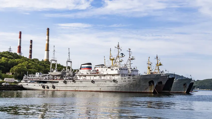 Руски военен кораб навлезе в британски води