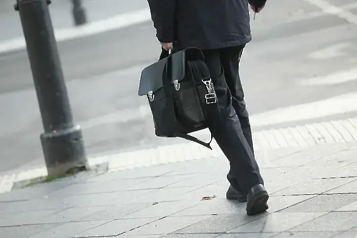 Как се заплаща труда на празници и неприсъствени дни