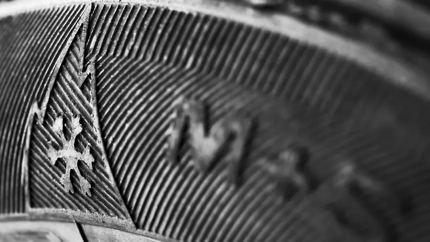 Гумите без планинския знак не са зимни?