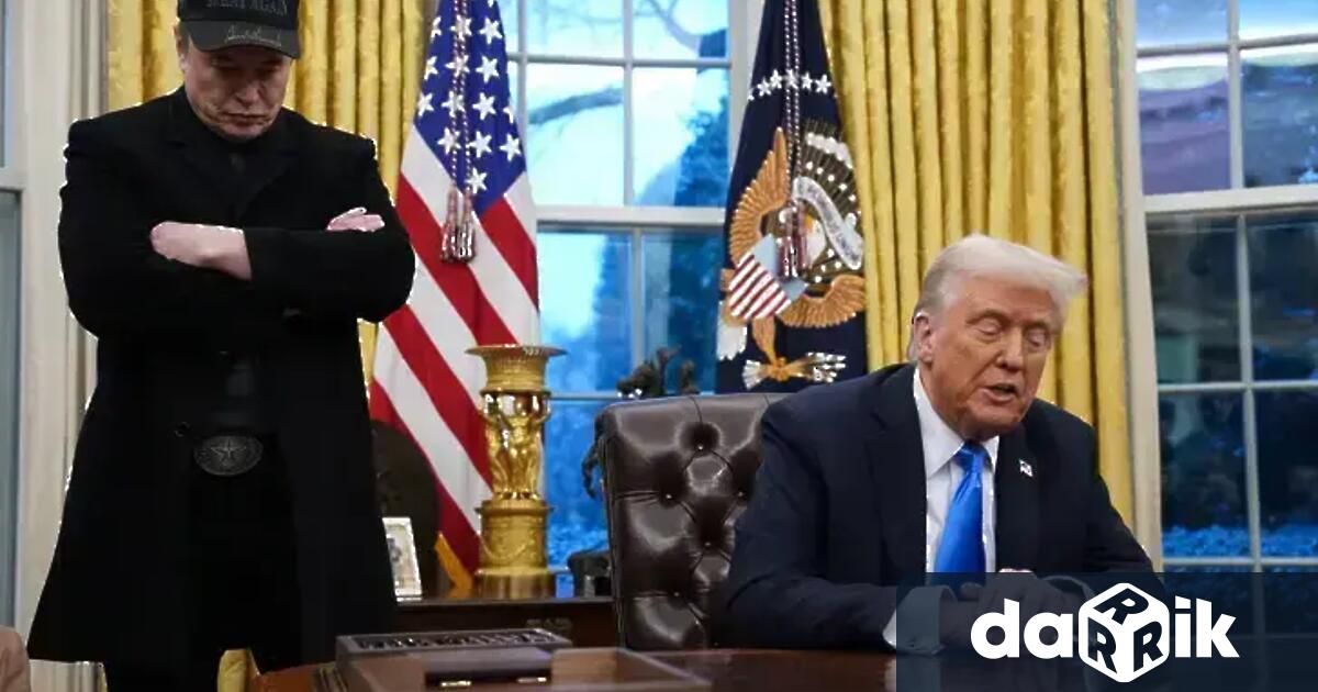 Футболната суперзвезда Кристиано Роналдо най богатият човек в света Илон