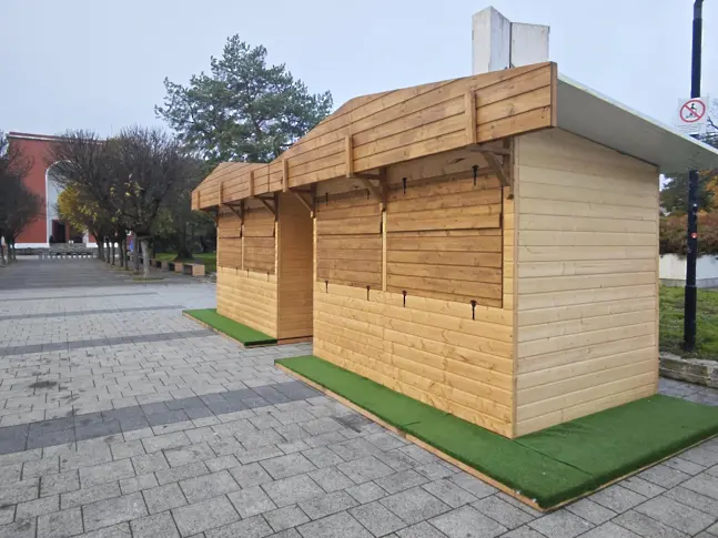  Започна построяването на Коледното градче в Плевен 