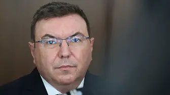 Костадин Ангелов: Парите за младите лекари са осигурени	
