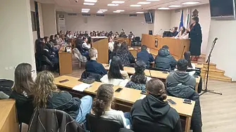 Промени в структурата гласува на годишното си събрание плевенският Общински ученически парламент
