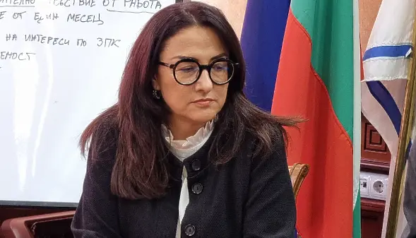 Снежана Апостолова ще изпълнява функциите на кмет на Варна до 5 декември