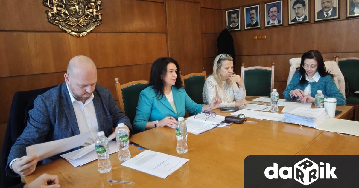 На 17 ти ноември в Община Плевен се провежда публичният търг