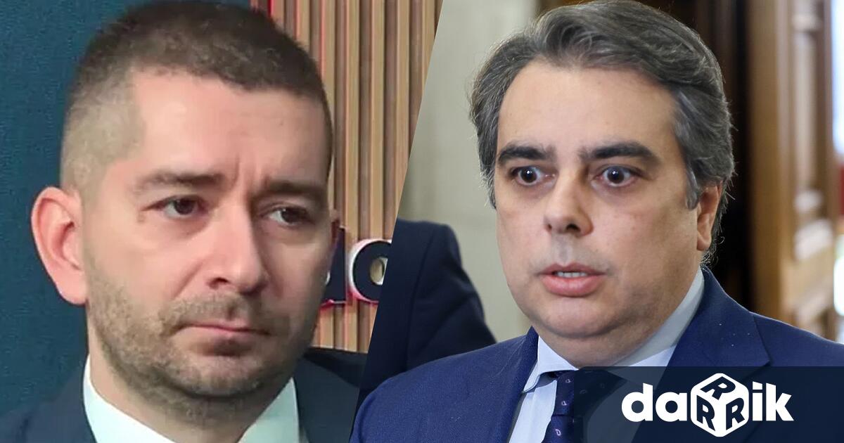 Политическият анализатор Слави Василев бе специален гост в Седмицата на