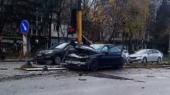 19-годишен предизвика тежък инцидент в центъра на София