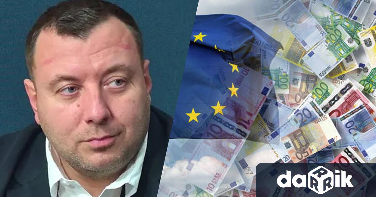 Зам председателят на парламентарната група на Възраждане Петър Петров бе специален