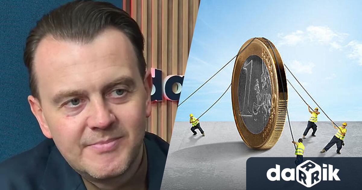 Икономистът от Института за пазарна икономика Петър Ганев бе специален